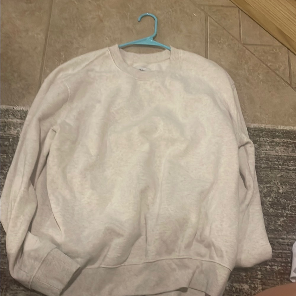 Men's White Sweater amazing condition